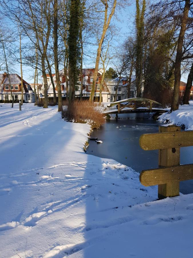 Ferienwohnung Ferienhaus Poseidon Neuharlingersiel Exterior foto