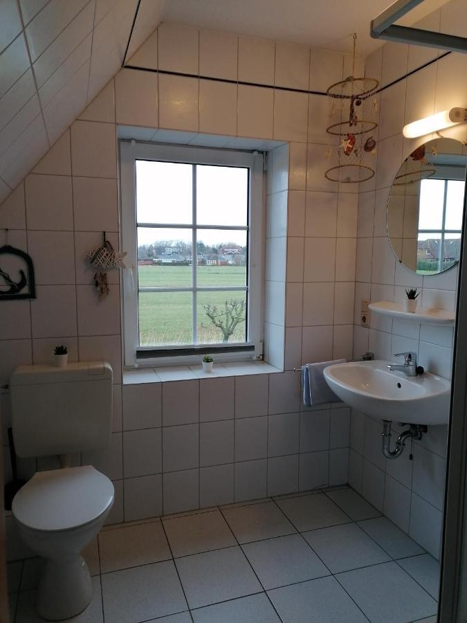Ferienhaus Poseidon Neuharlingersiel Exterior foto