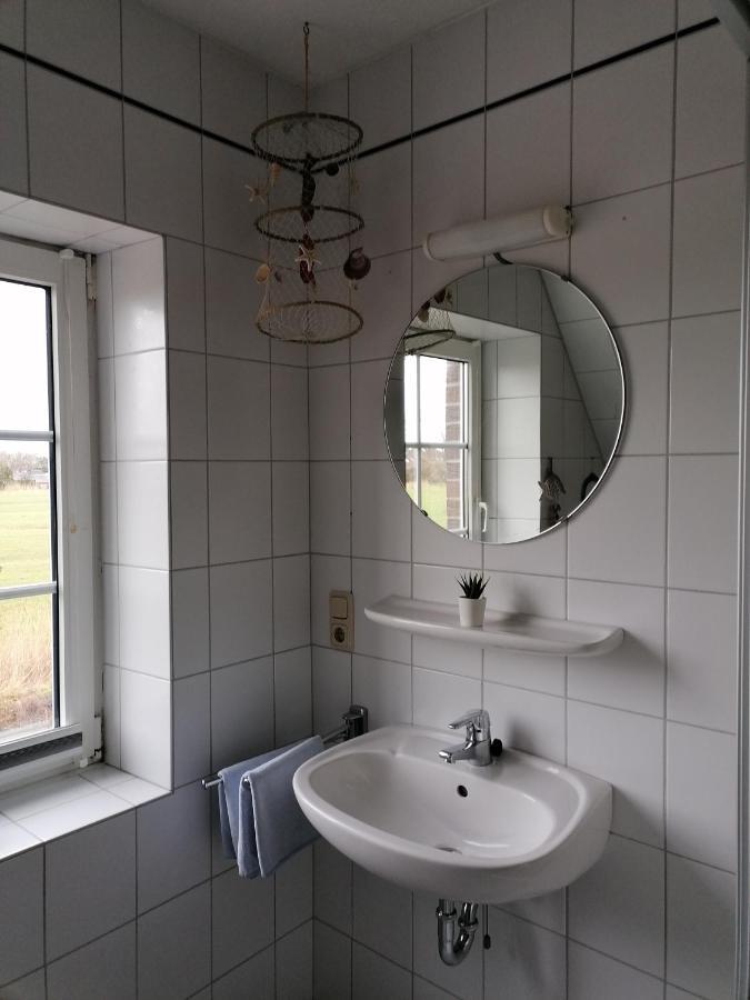 Ferienhaus Poseidon Neuharlingersiel Exterior foto